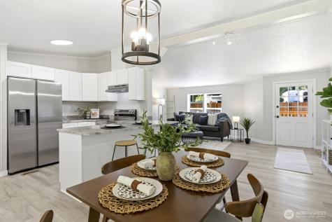 2151 W Cloquallum Road Shelton WA 98584