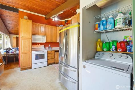 4207 225th Street SW Mountlake Terrace WA 98043