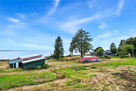 1970 State Route 105 Aberdeen WA 98520