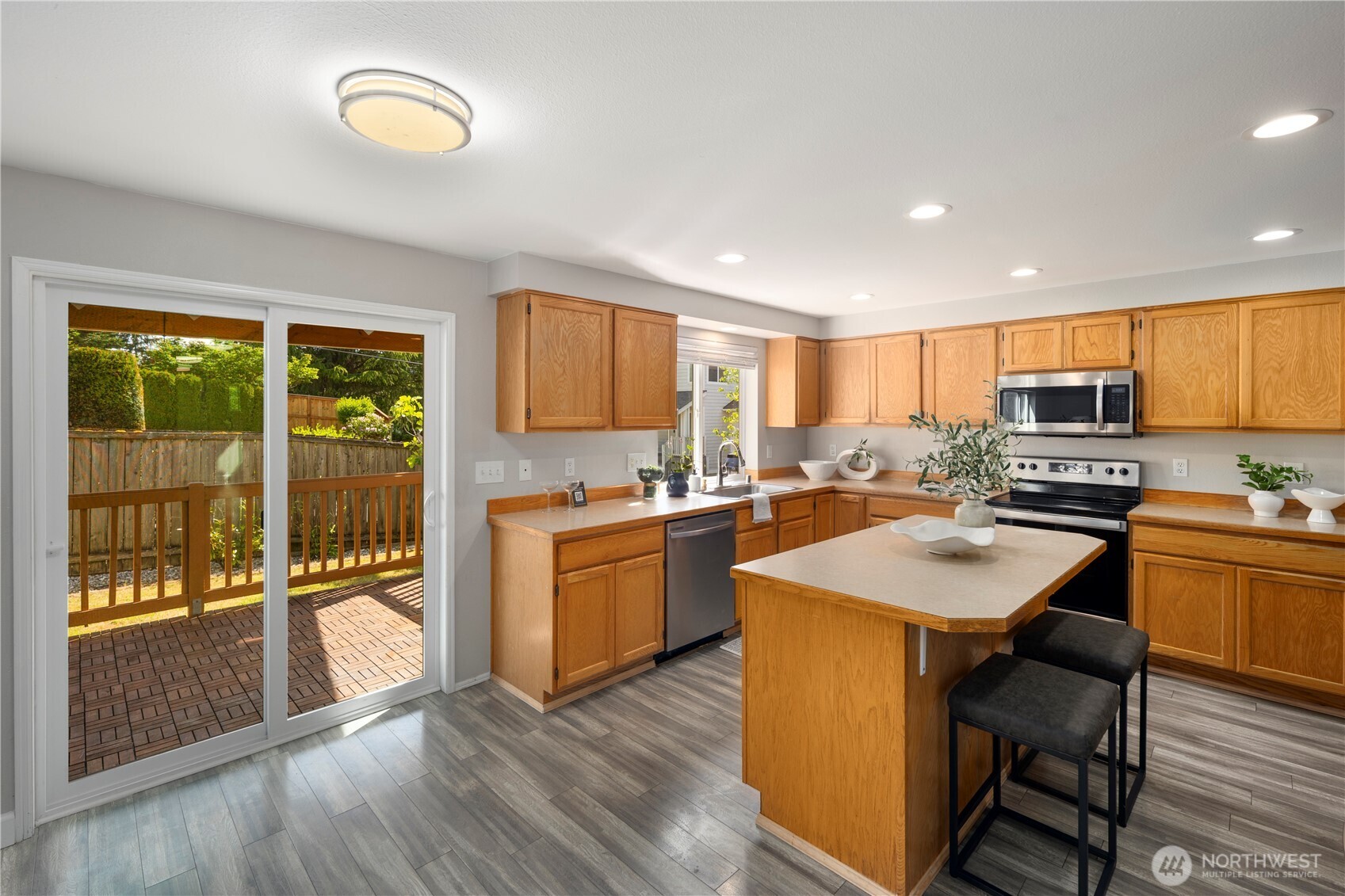 19919 101st Ave SE Renton WA 98055