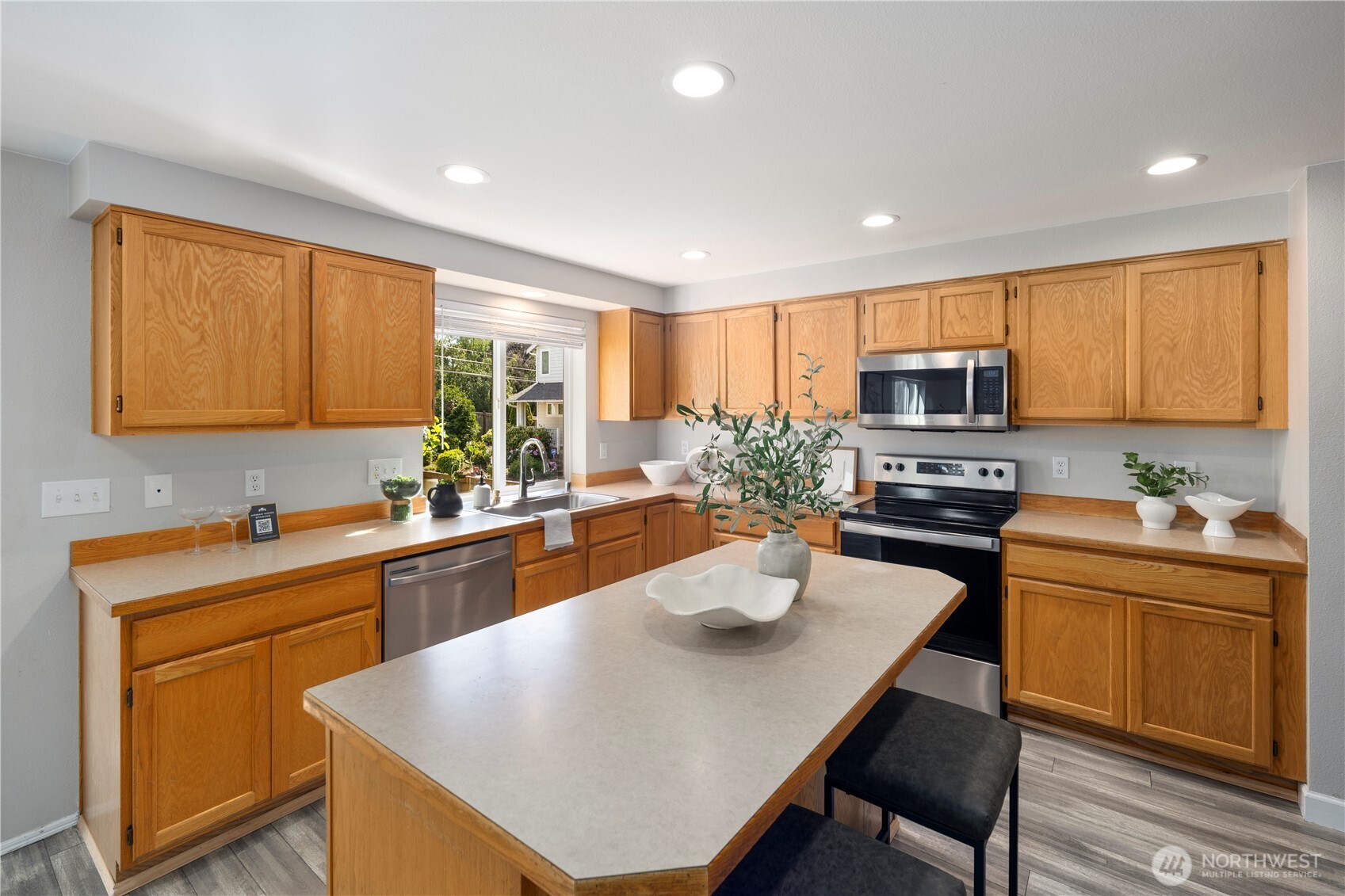 19919 101st Ave SE Renton WA 98055