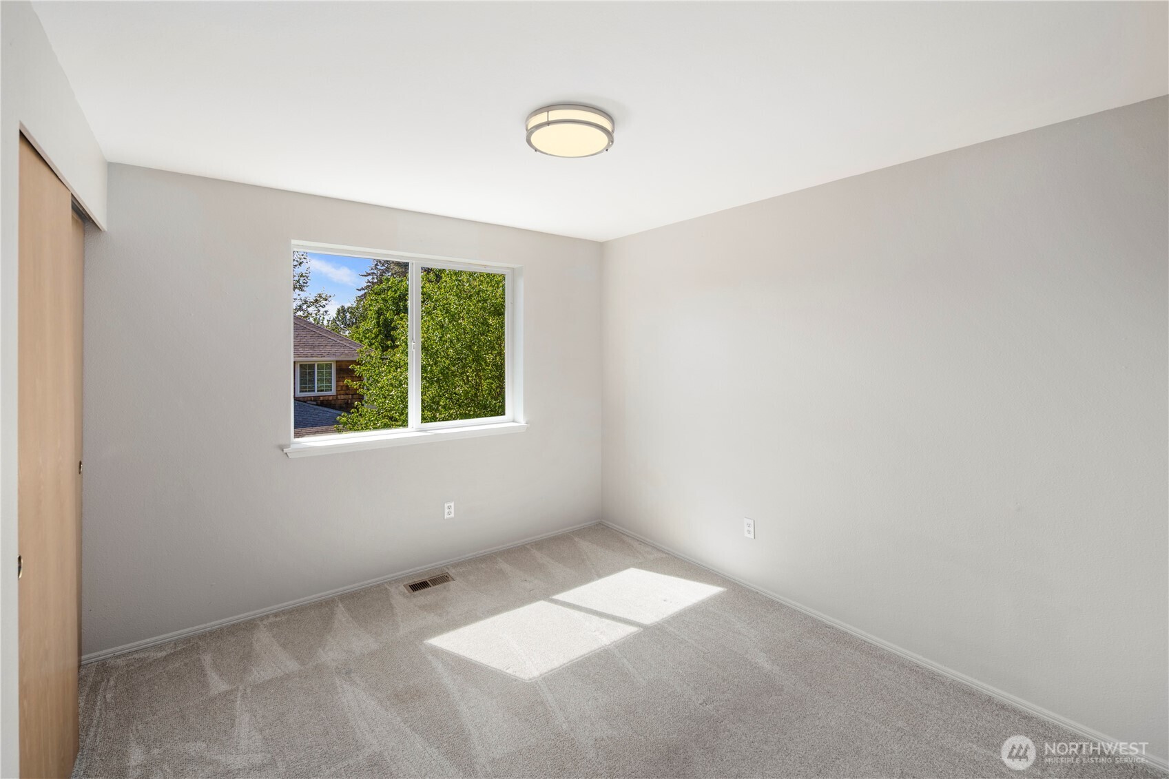 19919 101st Ave SE Renton WA 98055