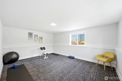14022 Meridian Avenue S Everett WA 98208