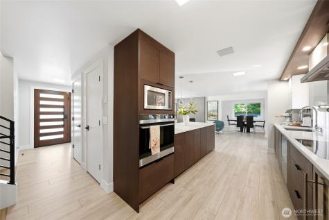 14022 Meridian Avenue S Everett WA 98208