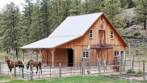 53 Cape Labelle Road Tonasket WA 98855