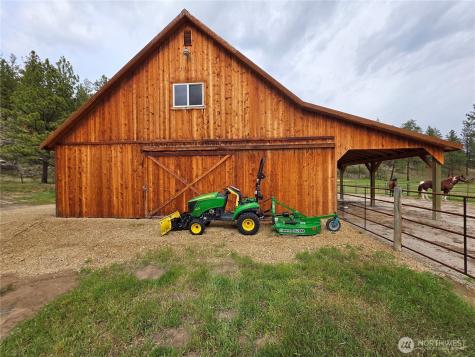 53 Cape Labelle Road Tonasket WA 98855