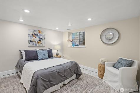 902 22nd Avenue Seattle WA 98122