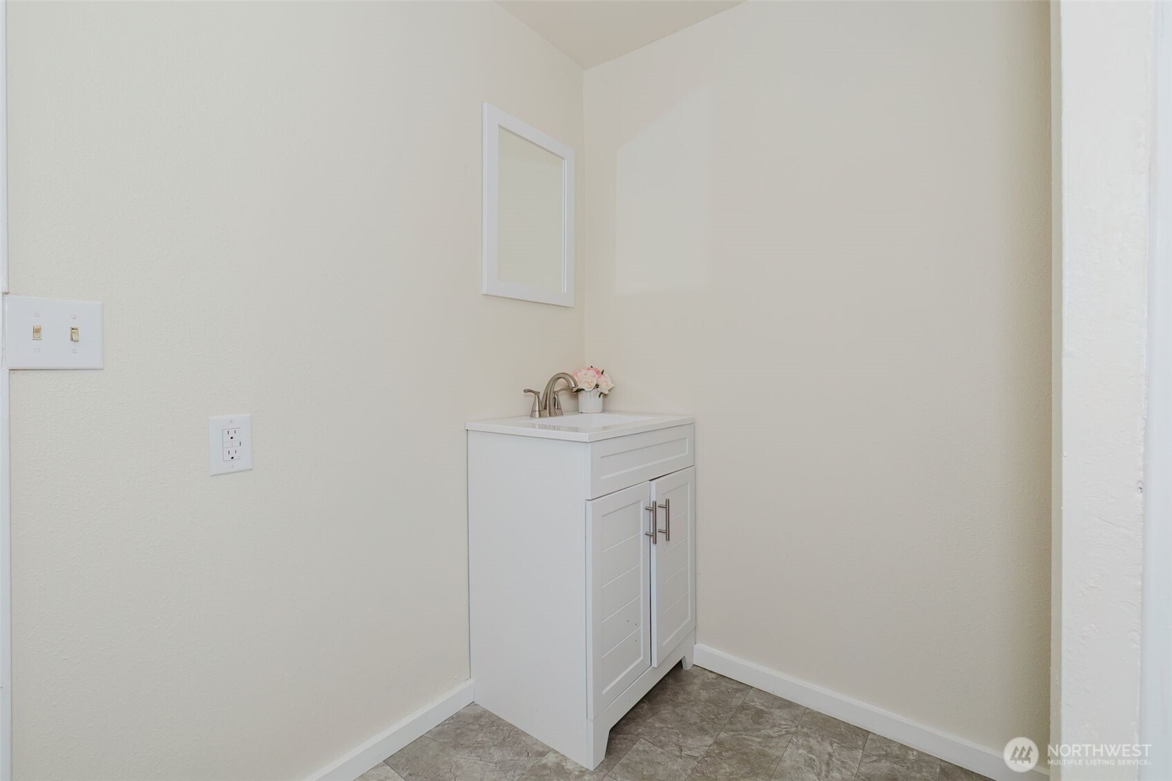 3371 SE Bielmeier Road Port Orchard WA 98367