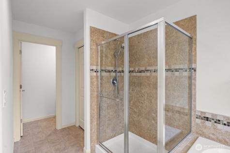 603 194th Place SE Bothell WA 98012