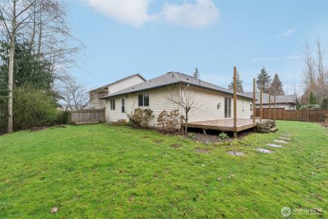 1724 147th Place SW Lynnwood WA 98087