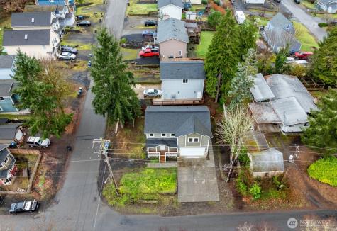 813 S 10th Street Shelton WA 98584
