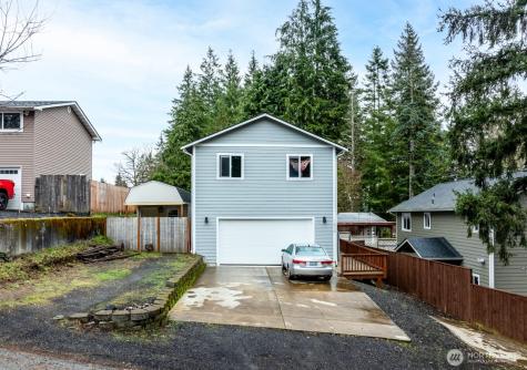 813 S 10th Street Shelton WA 98584