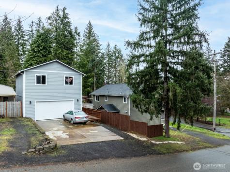 813 S 10th Street Shelton WA 98584