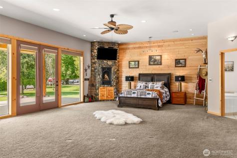 2720 NW Cascade Avenue East Wenatchee WA 98802