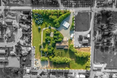 2720 NW Cascade Avenue East Wenatchee WA 98802