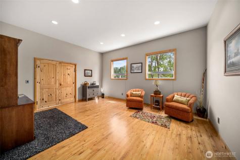 2720 NW Cascade Avenue East Wenatchee WA 98802