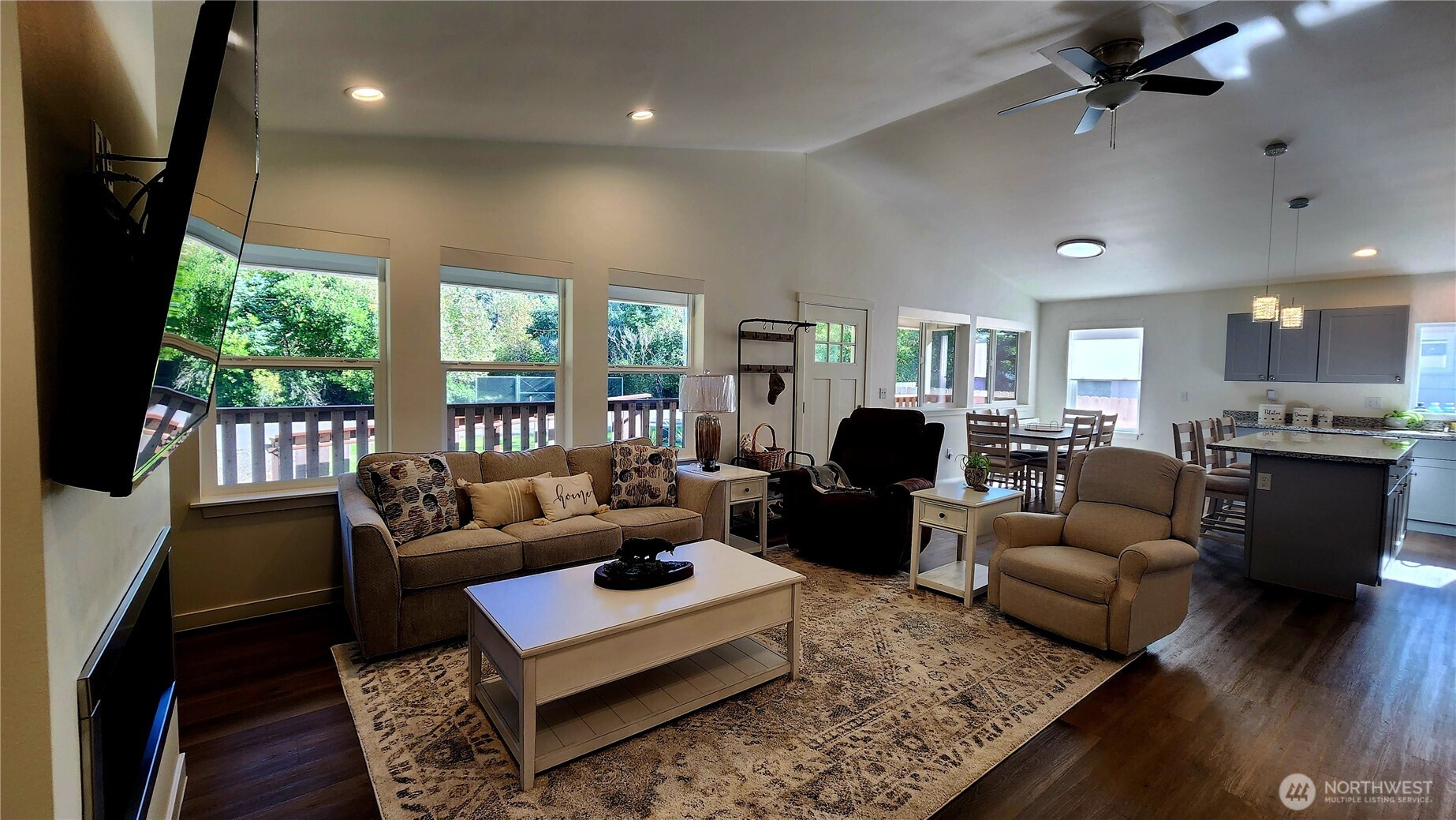 371 Centaurus Avenue SW Ocean Shores WA 98569