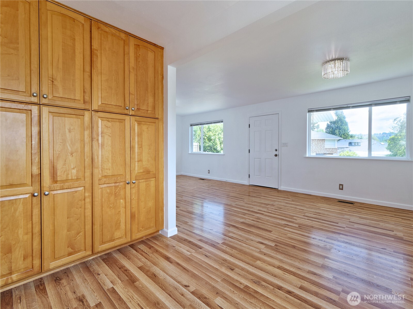423 Lind Avenue SW Renton WA 98057