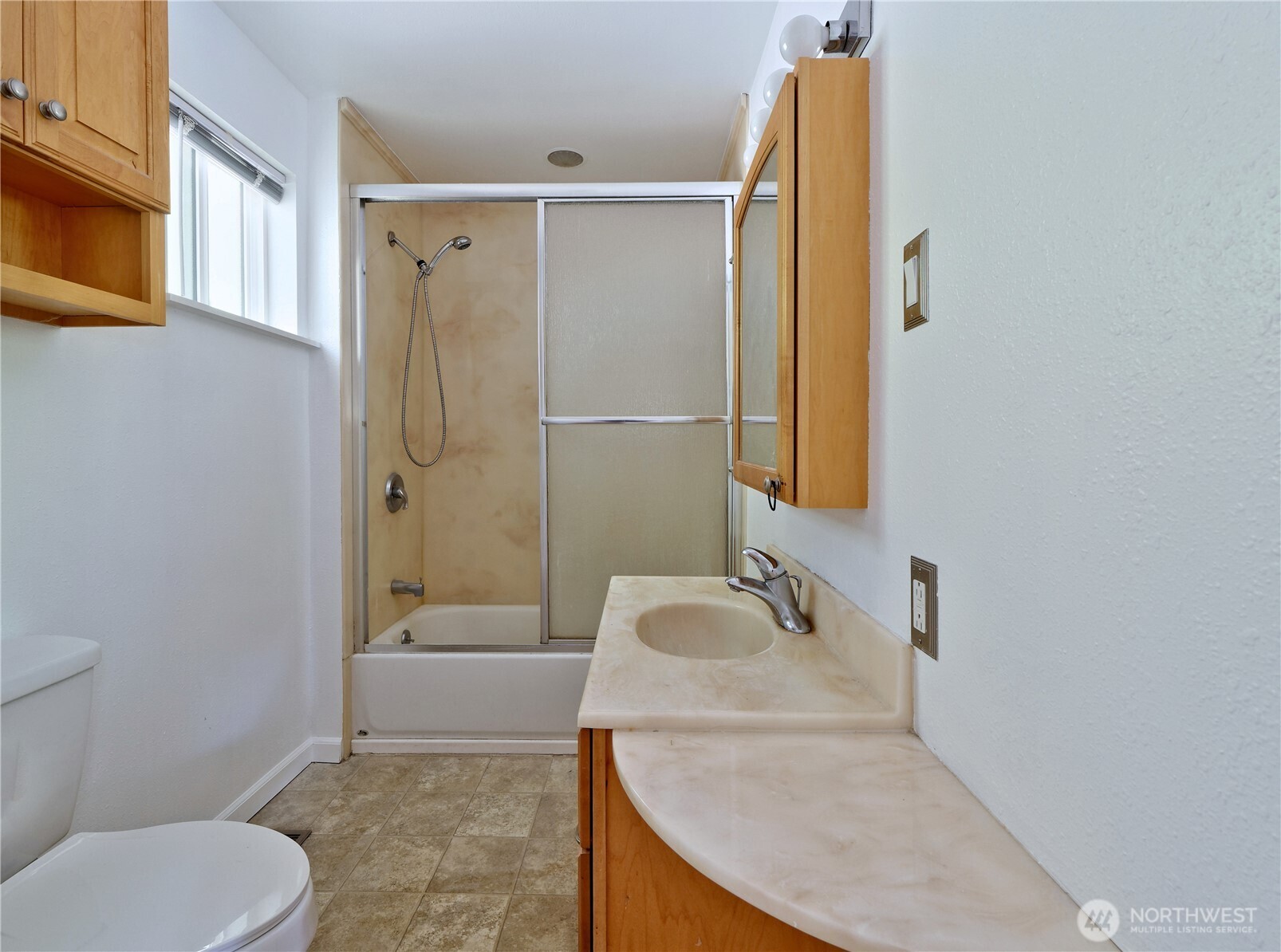423 Lind Avenue SW Renton WA 98057
