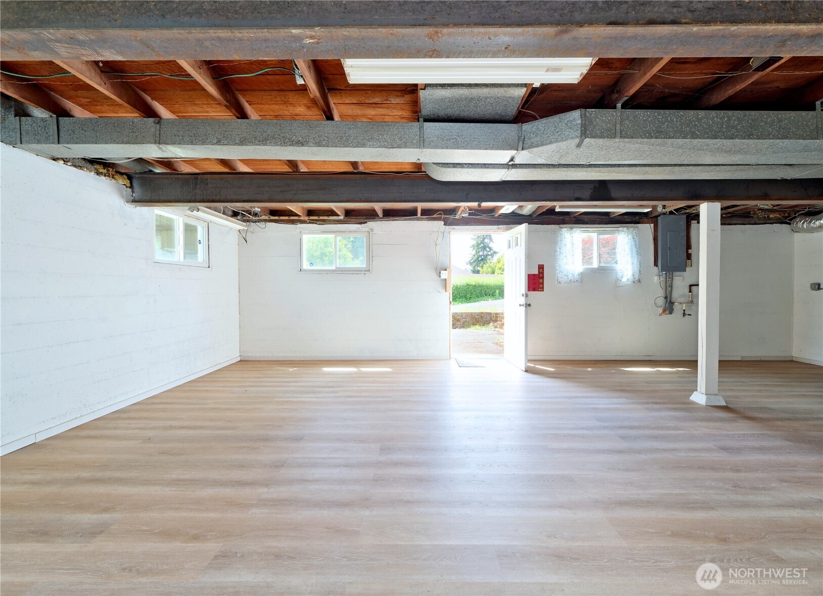 423 Lind Avenue SW Renton WA 98057