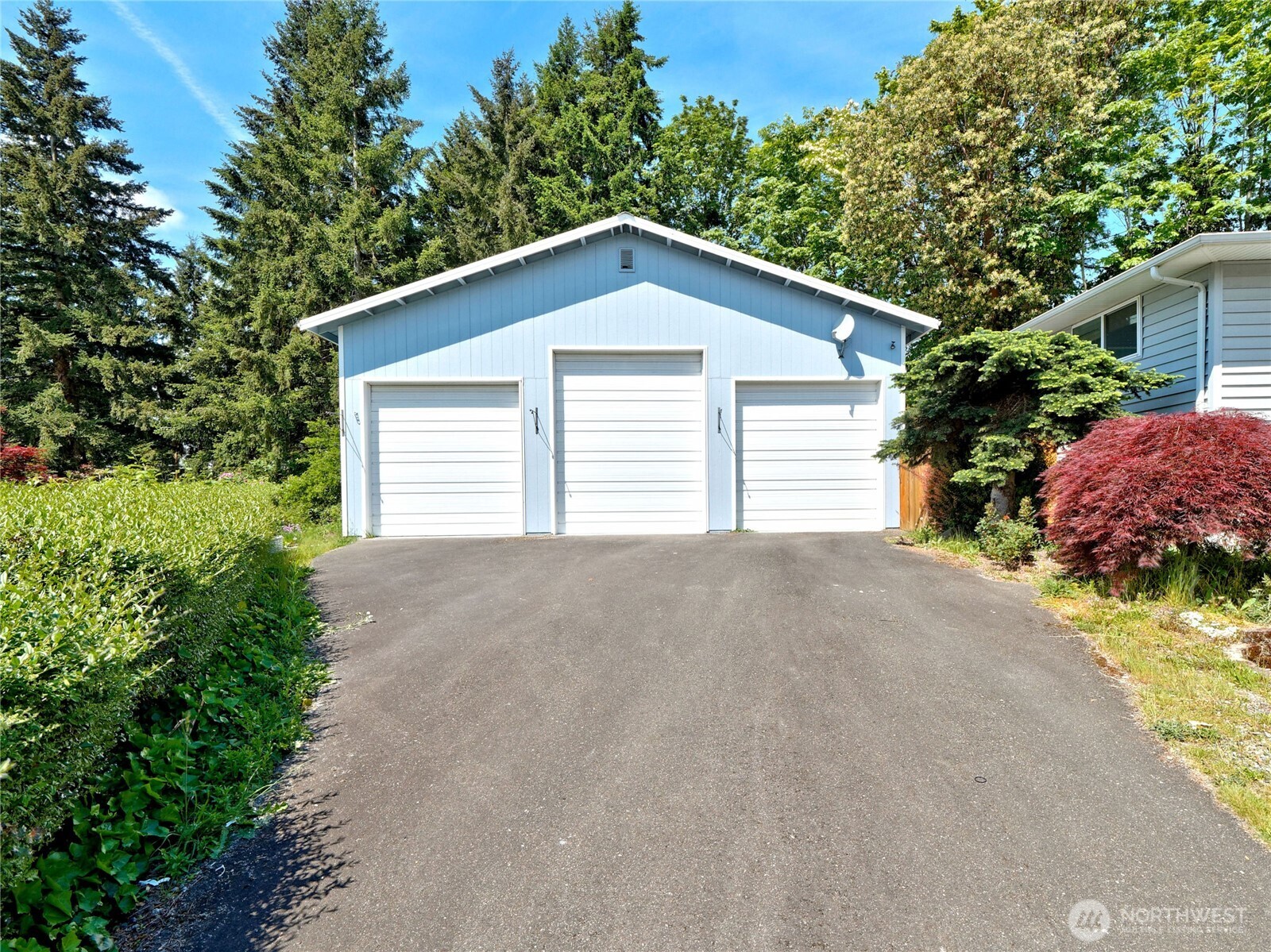 423 Lind Avenue SW Renton WA 98057