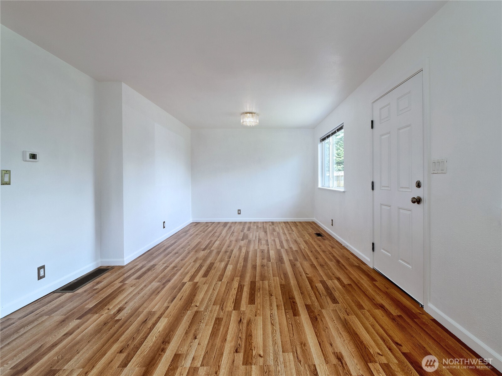 423 Lind Avenue SW Renton WA 98057