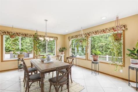 291 Fawn Meadow Road Chimacum WA 98325