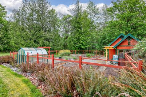 291 Fawn Meadow Road Chimacum WA 98325