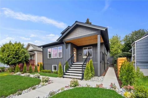 5520 Brooklyn Avenue NE Seattle WA 98105