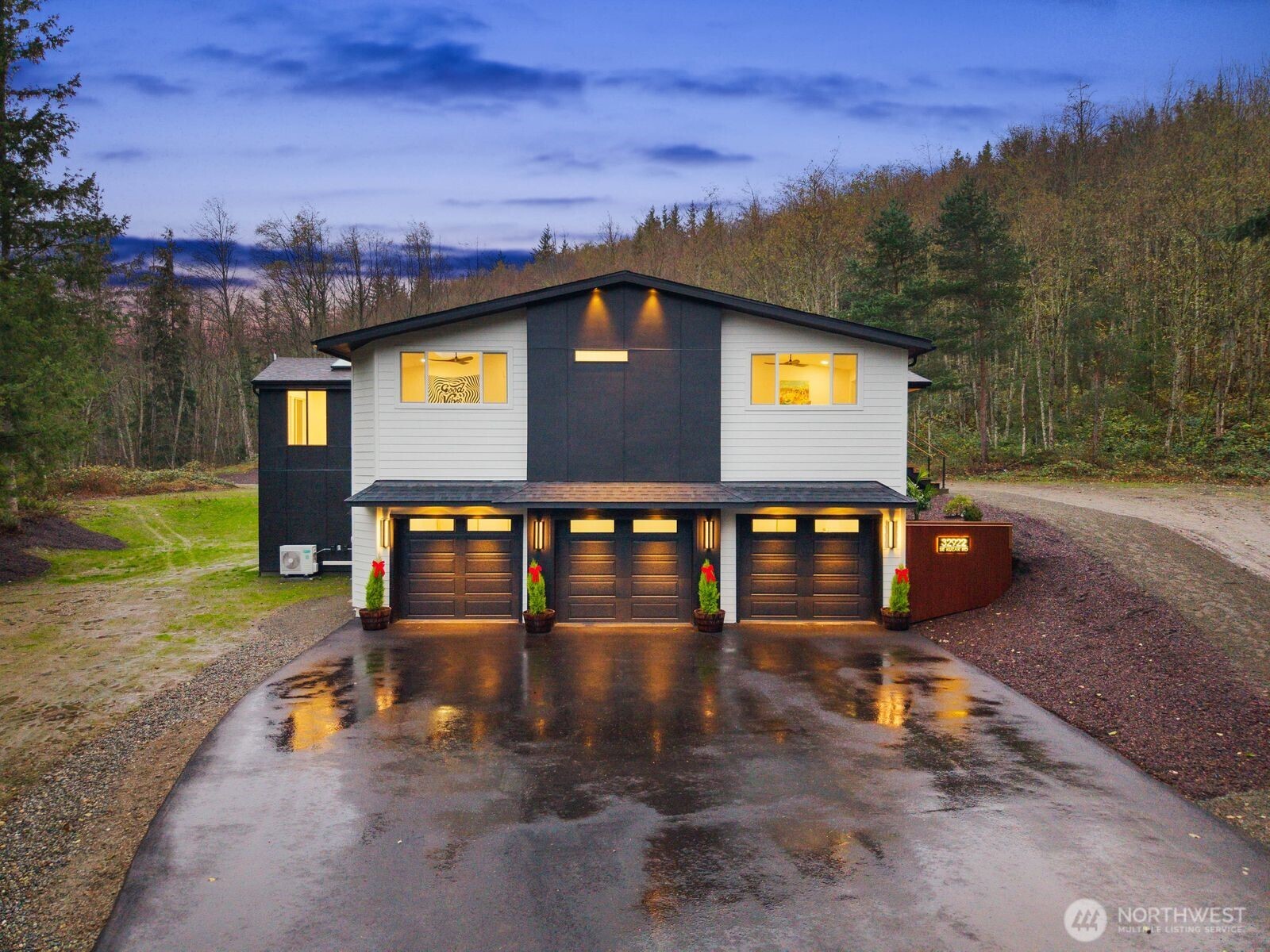 32922 SE Kuzak Road Enumclaw WA 98022