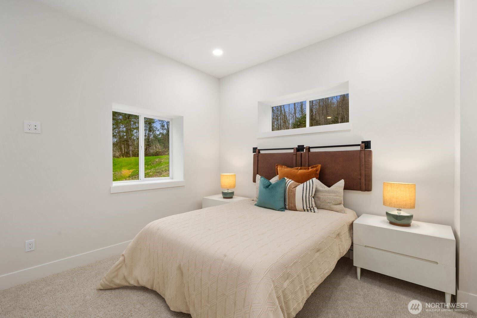 32922 SE Kuzak Road Enumclaw WA 98022