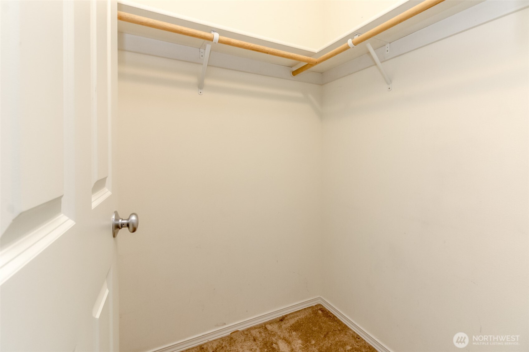 2816 SW Adams Street Seattle WA 98126
