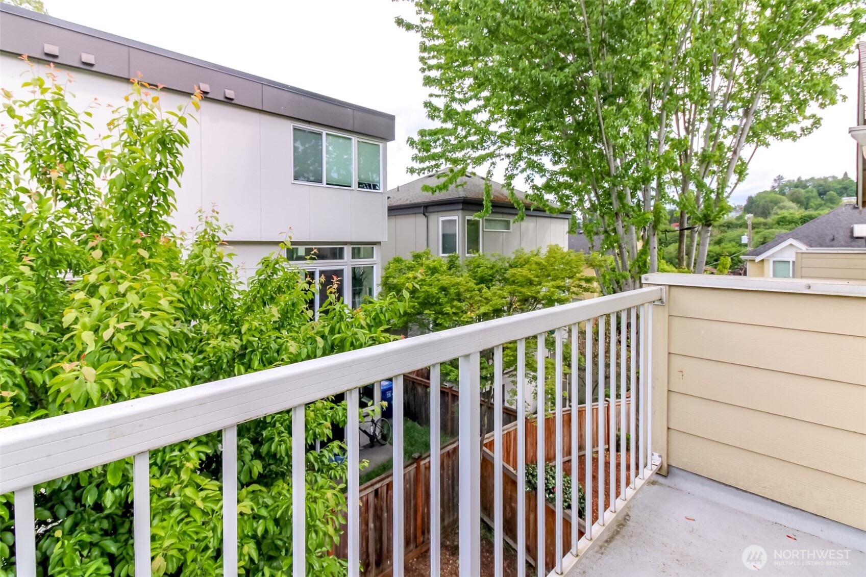 2816 SW Adams Street Seattle WA 98126