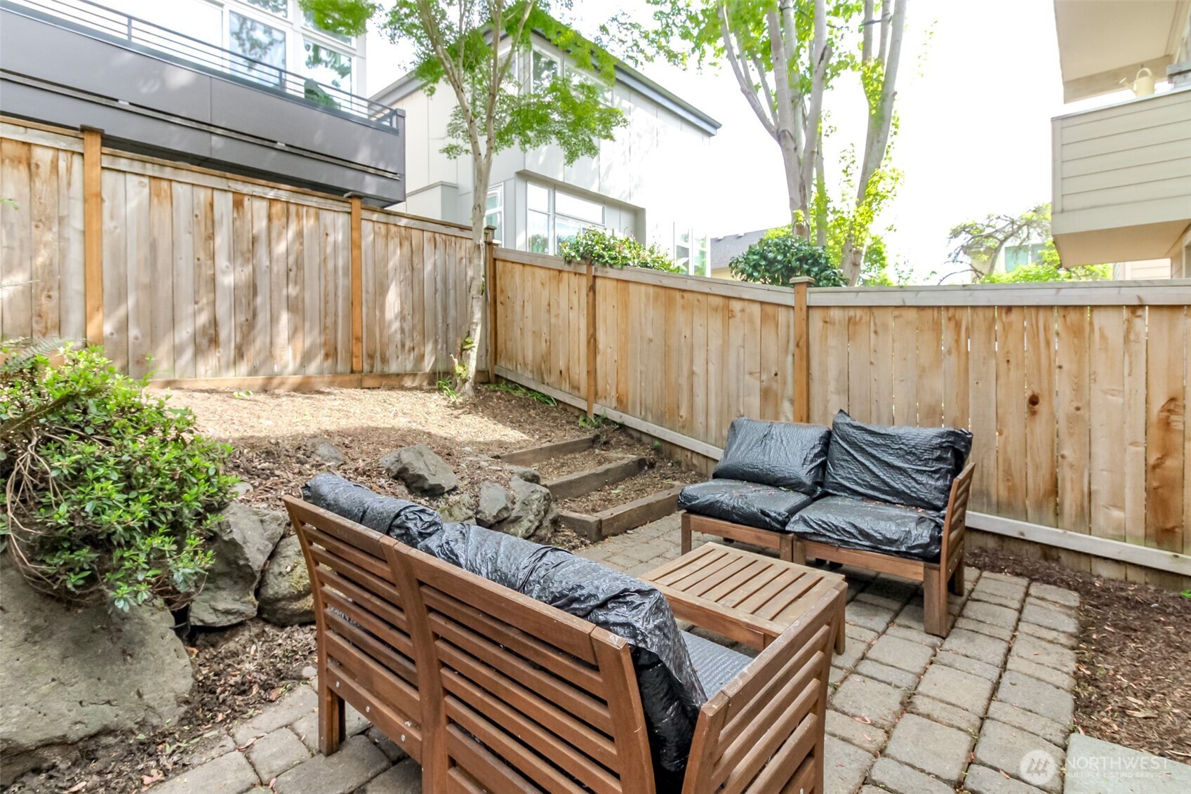 2816 SW Adams Street Seattle WA 98126