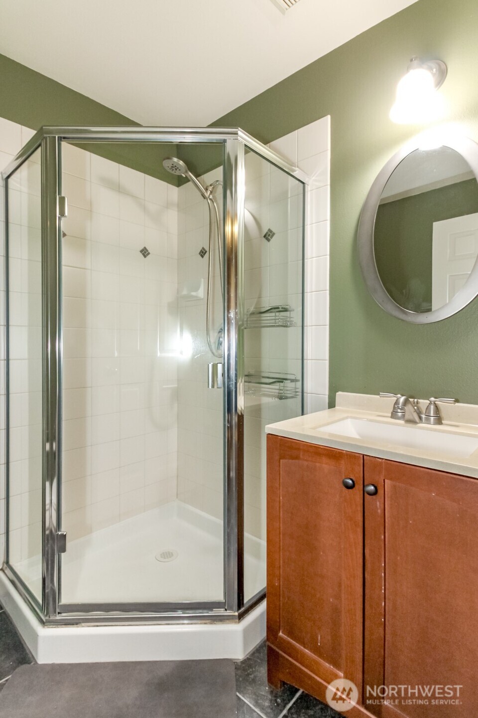 2816 SW Adams Street Seattle WA 98126