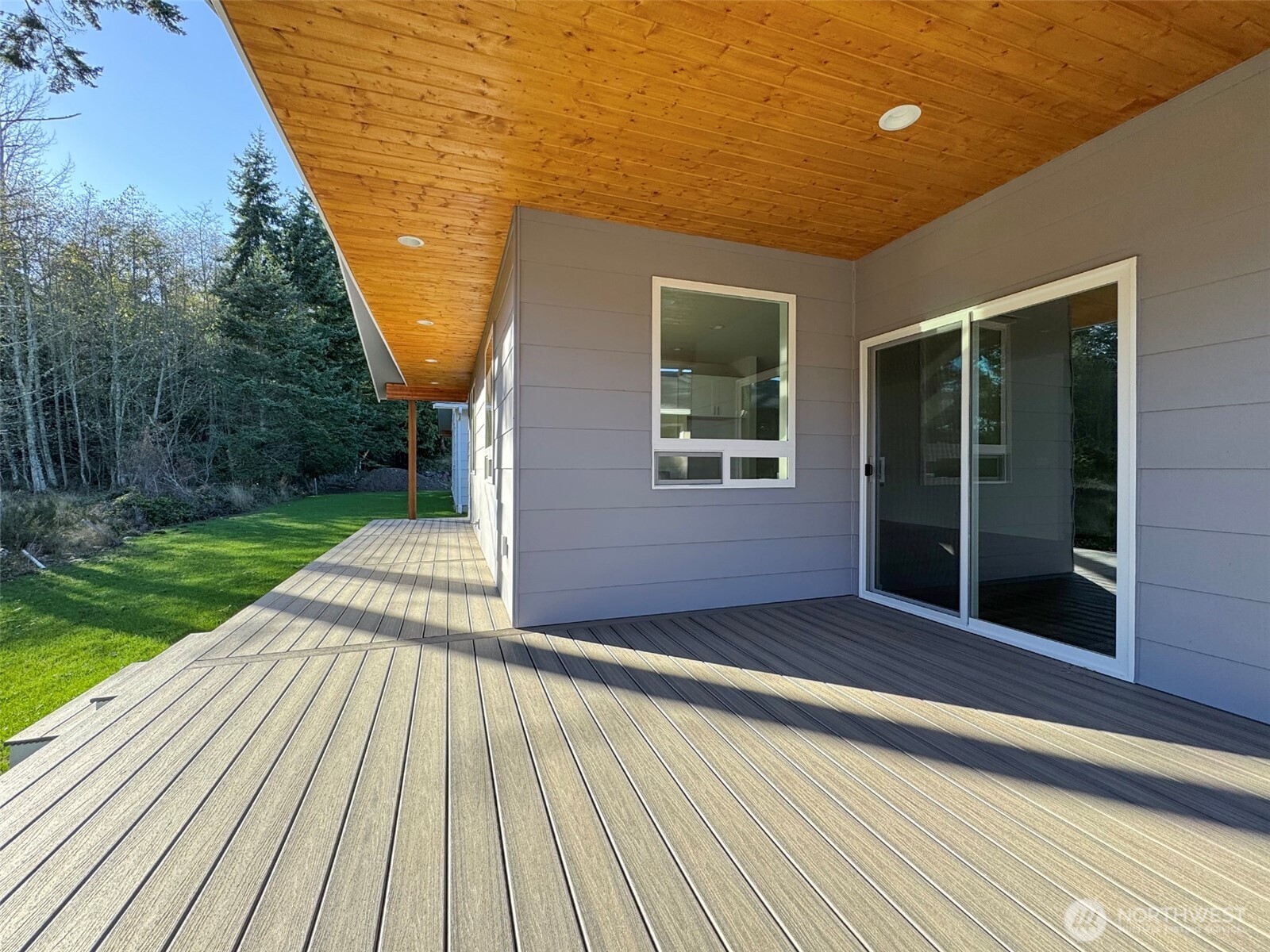1413 Discovery Loop Port Angeles WA 98363