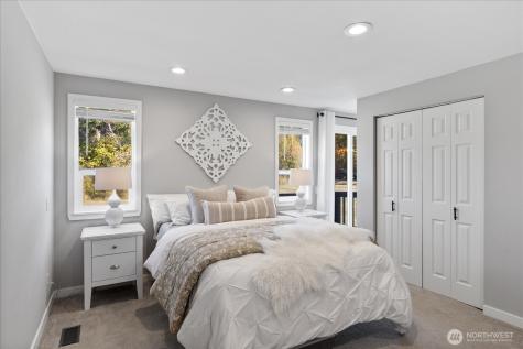 1839 Wellington Drive Oak Harbor WA 98277