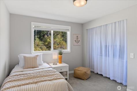 1839 Wellington Drive Oak Harbor WA 98277