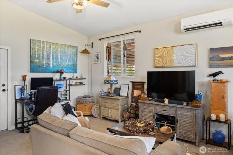 1839 Wellington Drive Oak Harbor WA 98277