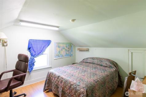 992 Highway 142 E Lyle WA 98635