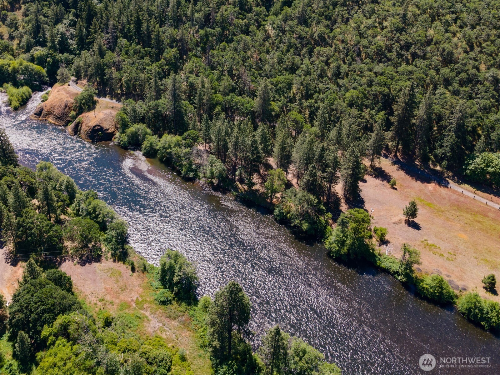 992 Highway 142 E Lyle WA 98635