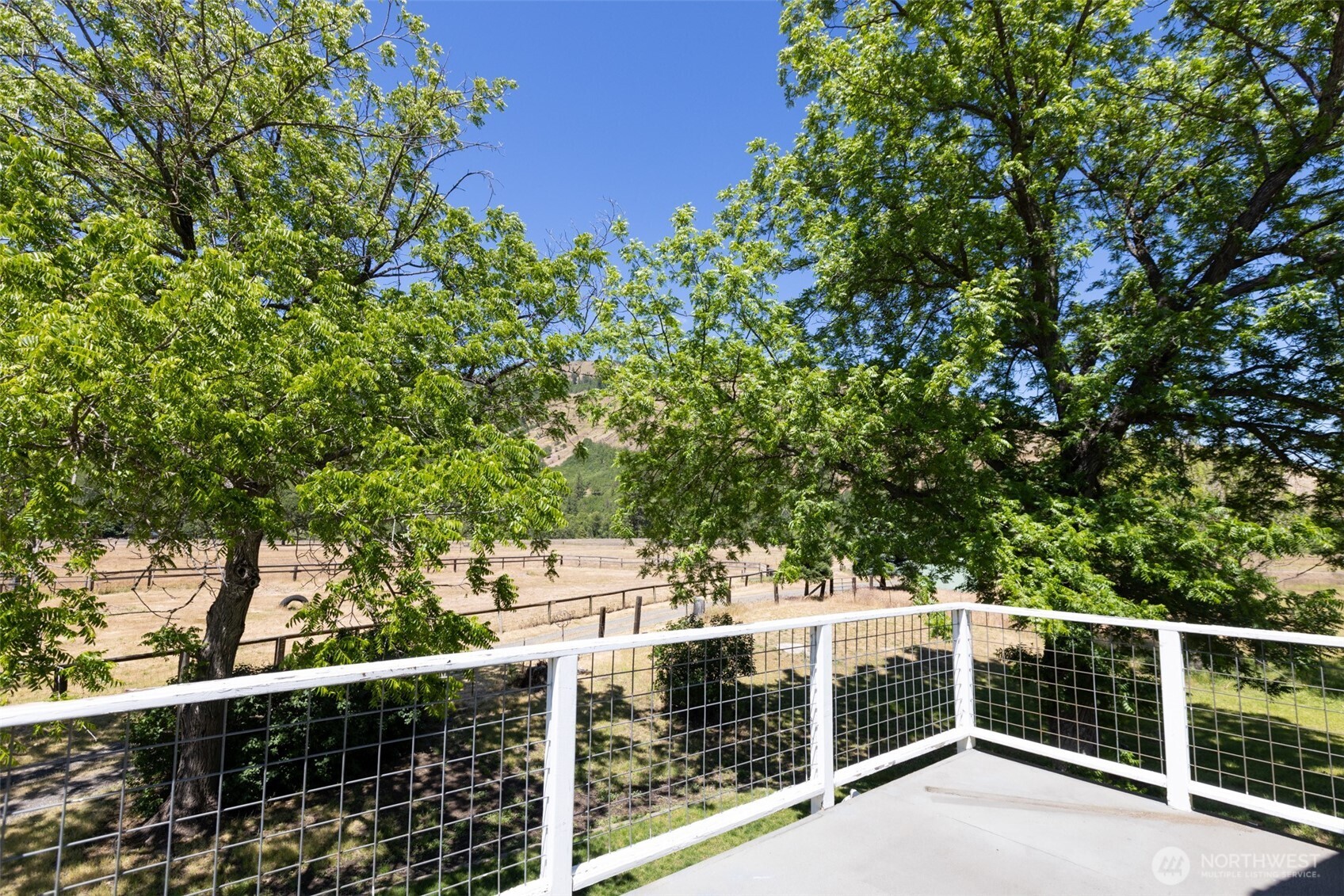 992 Highway 142 E Lyle WA 98635