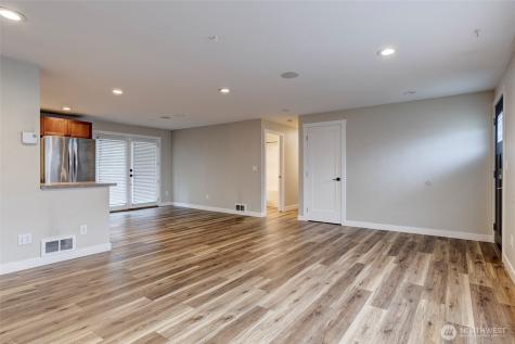 1024 NW Anchor Drive Oak Harbor WA 98277