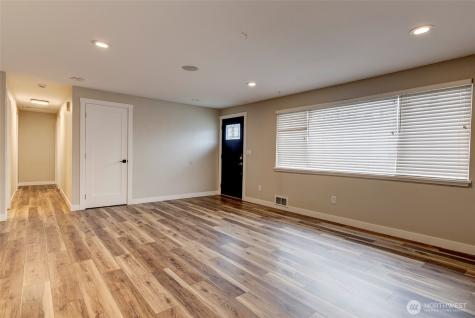 1024 NW Anchor Drive Oak Harbor WA 98277