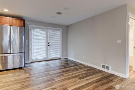 1024 NW Anchor Drive Oak Harbor WA 98277