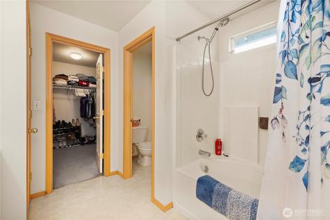 15106 48th Avenue SE Everett WA 98208