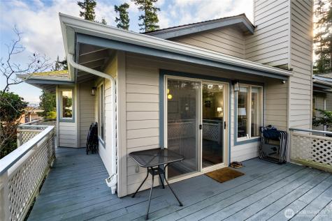 2108 Creekside Circle Anacortes WA 98221