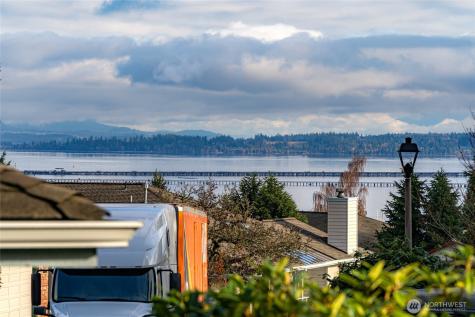 2108 Creekside Circle Anacortes WA 98221