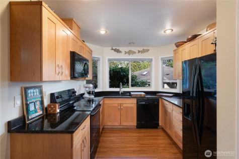 2108 Creekside Circle Anacortes WA 98221