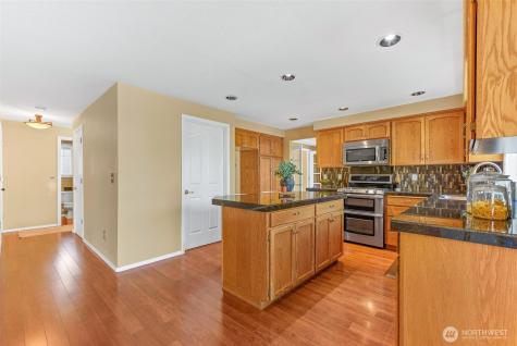 1268 E Spencer Court La Center WA 98629
